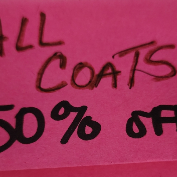 Pink Sale Sign - Picture 1 of 1
